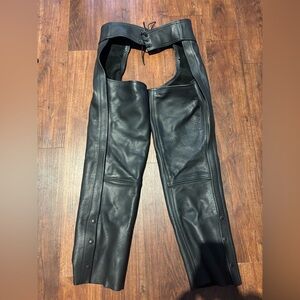 Fox Creek Men’s Black Leather Motorcycle Chaps